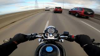 Royal Enfield Bullet 500 at Full Throttle on Highway [RAW Sound]
