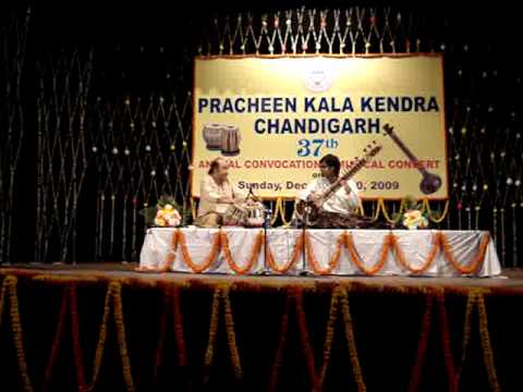 Pandit Abhijit Banerjee ( Tabla ) & Purbayan Chate...