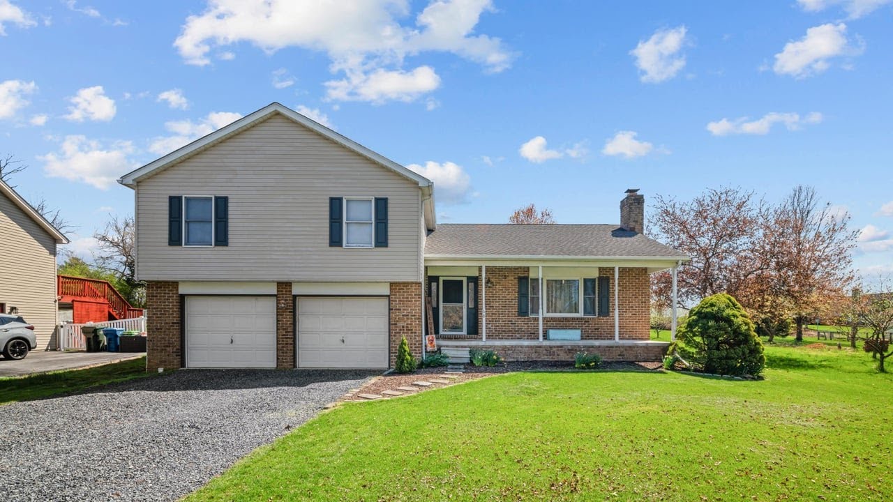 68 Schofield Dr, East Berlin, PA