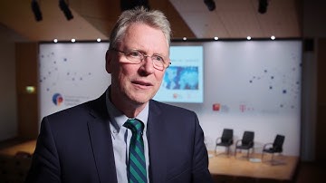 Prof. Dr. Christoph Meinel, HPI, im Interview mit acatech HORIZONTE - Cyber Security: 3/4
