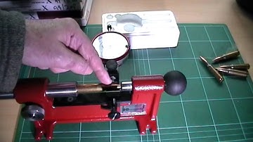 Setting up and using the Hornaday LNL Concentricity Tool to measure runout.