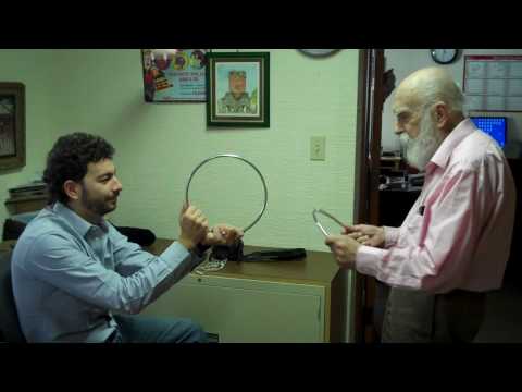 James Randi & Massimo Polidoro - Linking Ring Trick