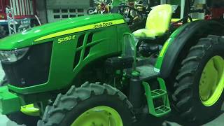Unboxing John Deere 5058E