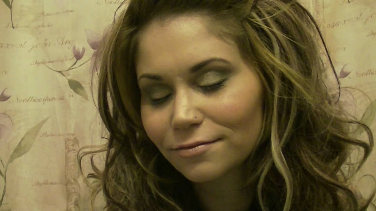 Sexy Smoky Prom Makeup Tutorial