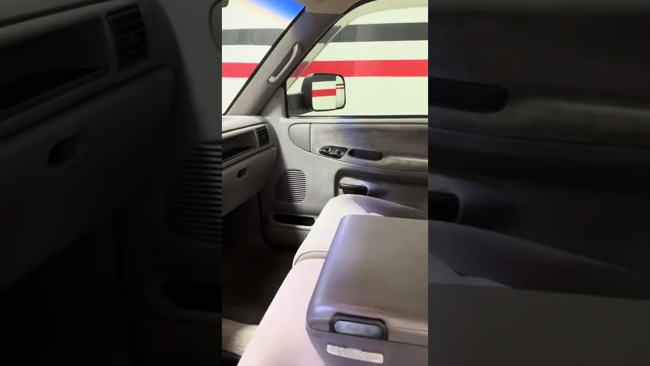 Dodge Ram 2500 1994 года с оригинальным пробегом 117 931 миля!