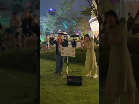 [220716 롯데타워 버스킹] 경서예지 - 너에게 꼭 말하고 싶은 게 있어