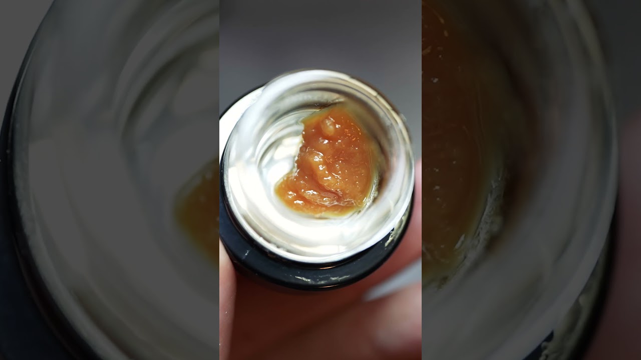 This Is What Rosin Looks Like Up Close 🔍🔥 