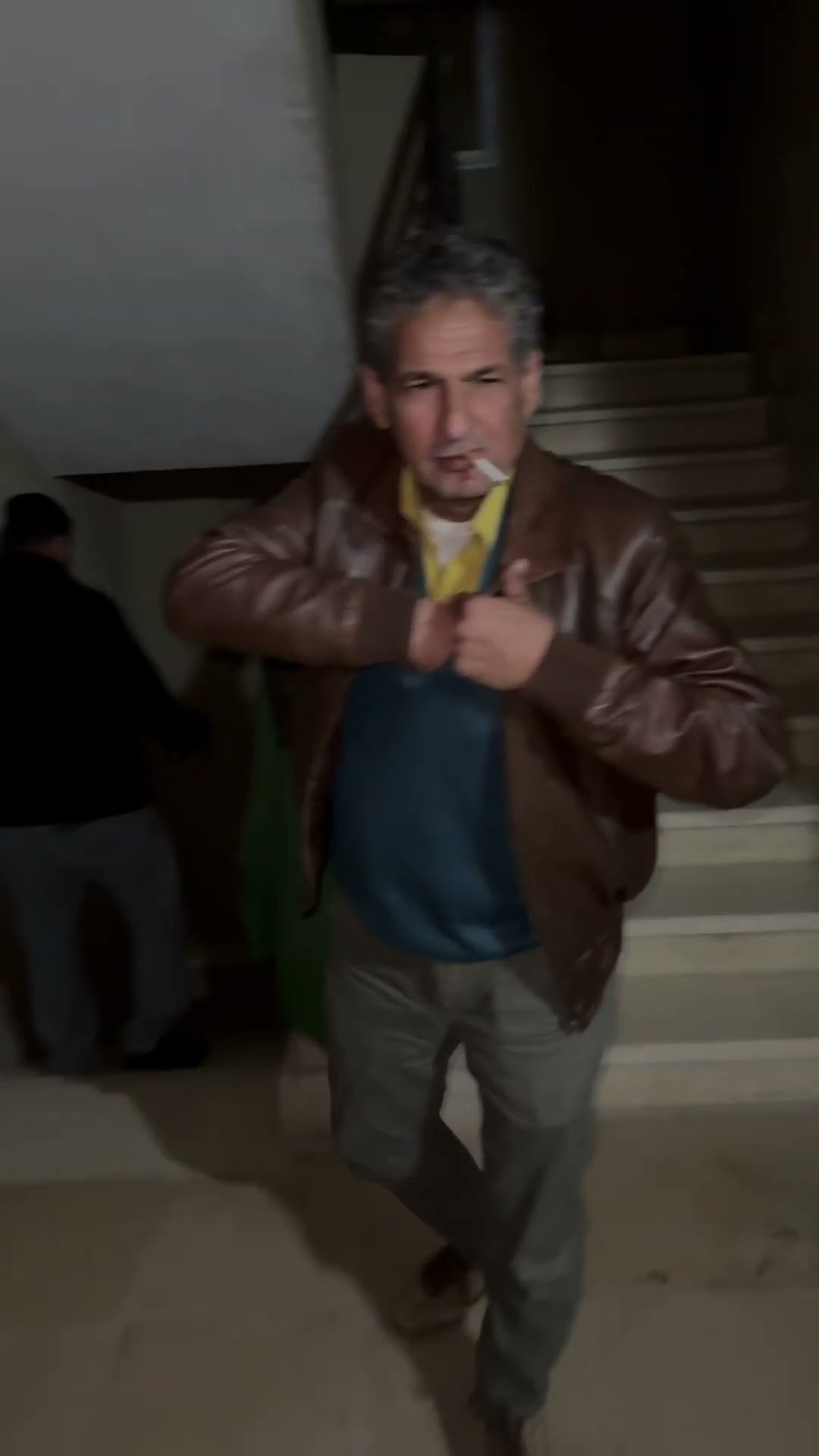 جدو خاف وجري???