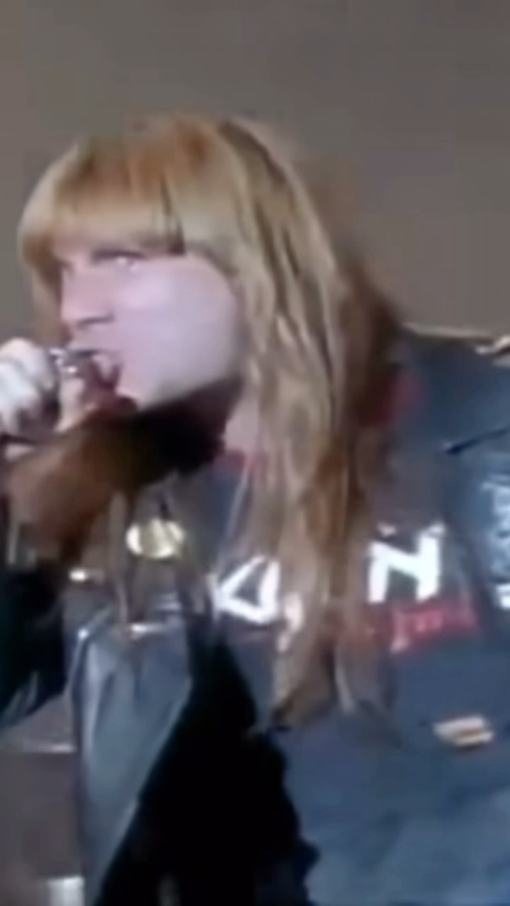 Iron Maiden - Aces High (Official Video) - YouTube