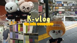 °K-VLOG° UN DÍA CONMIGO skzoo + tienda K-Pop + comida coreana