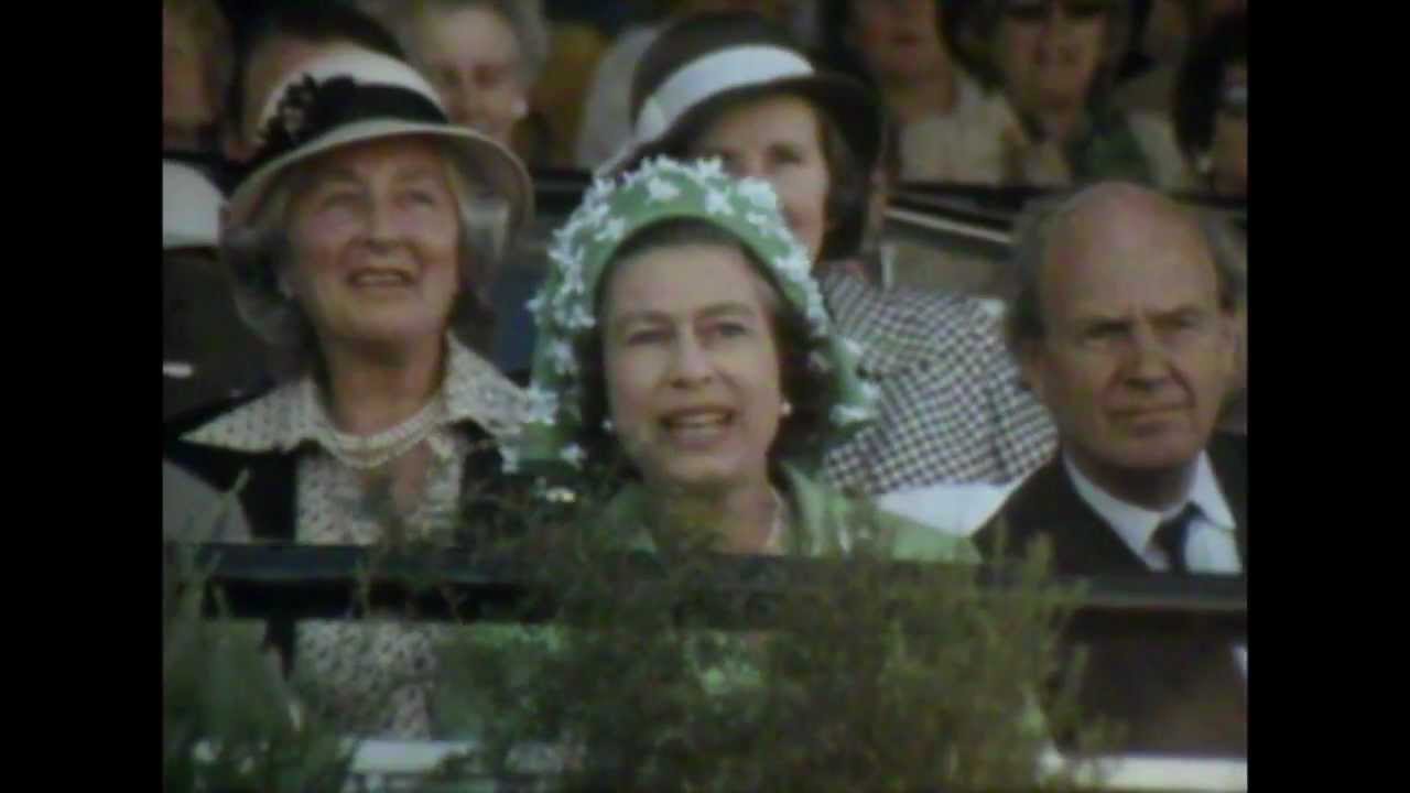 queen visit melbourne 1977