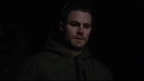 Olicity - Arrow - 3x14 Pt.1 - Oliver discovers that Slade has escaped