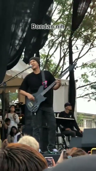 Bondan Prakoso - Tetap Semangat #bondanprakoso#shorts #konser #youtubeshorts