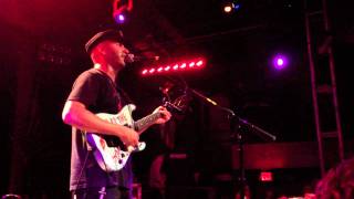 Save the Hammer for the Man - Tom Morello &quot;The Nightwatchman&quot;