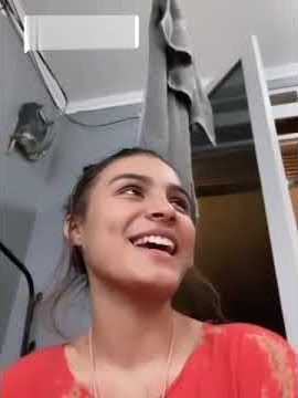 Viral !! Seorang wanita bule bisa bahasa jawa,rokok wae kemebal kemebul #shorts
