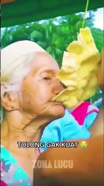 Nenek ompong makan kerupuk|Lomba lucu 17agustus #17agustus #hutri78