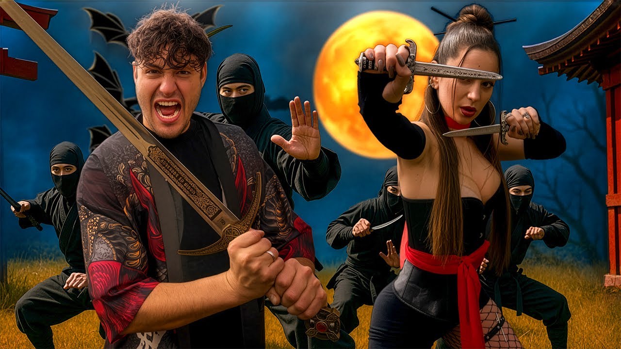 СТЕЛА ЖИВЕЕ В НАС???  HALLOWEEN VLOG…🎃