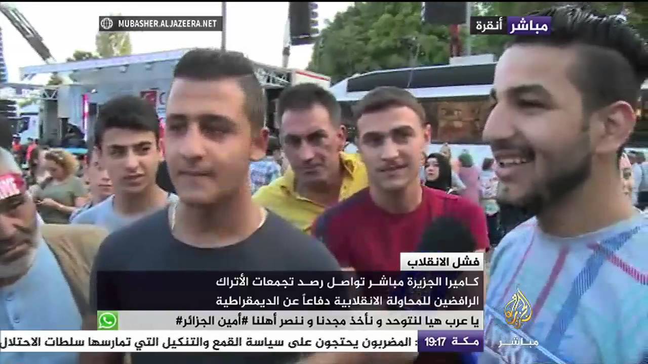 الأتراك يحتفلون في الشوارع بفشل الانقلاب