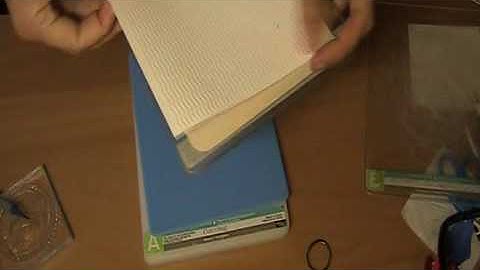 embossen met de cuttlebug en fiskars texture plates