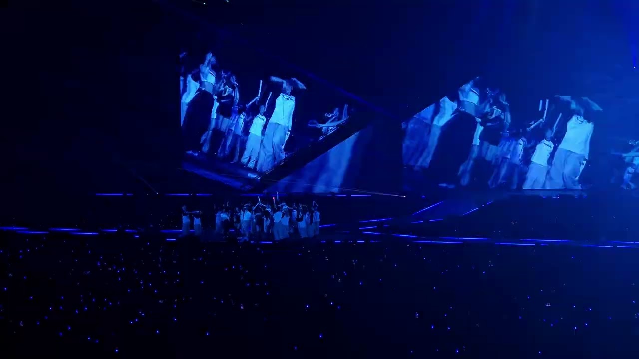 251118 EASY CRAZY HOT ENCORE in Tokyo Dome 르세라핌 무한 크레이지 사건 (Infinite Crazy)