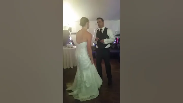 Philly groom dances to Mc Hammer Can't Touch This ...
