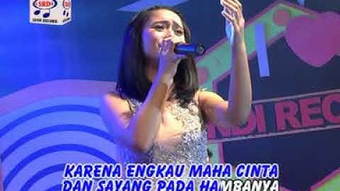 Lesti - Dua Pilihan [Official Music Video]