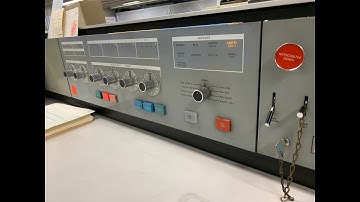 moshix delivers an IBM S/370 and tours a mainframe data center - M112