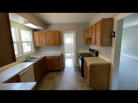 1825 Madison Ave, Grand Rapids, MI home video tour