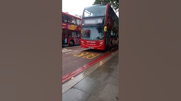 London Bus Route 414 At Hyde Park Corner