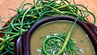 Seasonal Garlic Scape Soup (easy & oil free)