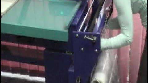 Semi-auto-shrink-wrap-machine-demo.avi