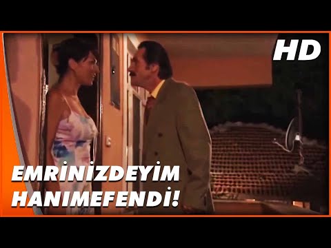 Sünnet Davası | Zekeriya, Sümbül'e Yavşıyor | Türk Komedi Filmi