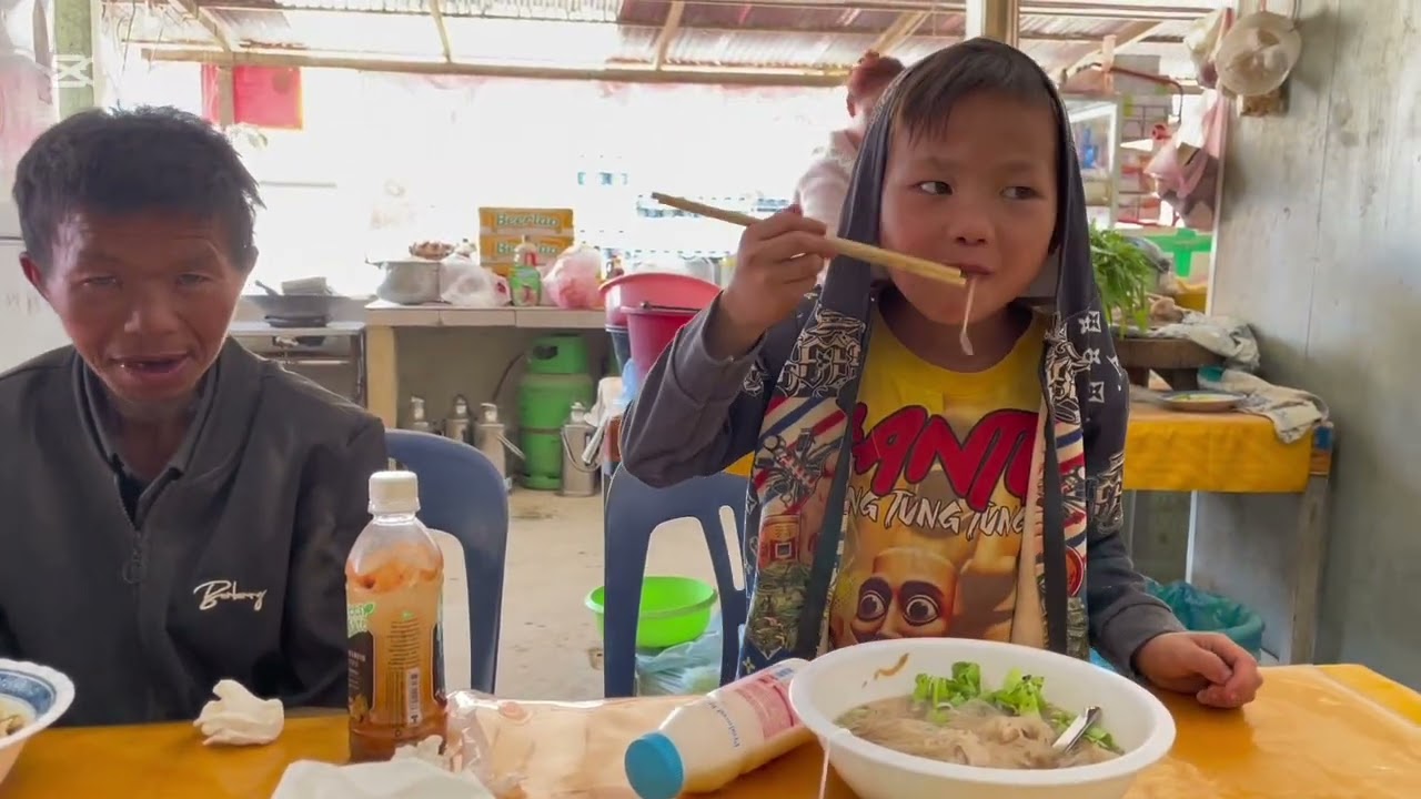 17 February 2026 Buying sandals for txiv kaim and grandson #Deportee in Laos 