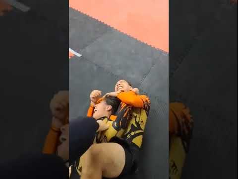 MMA Girl Armpit Tickle