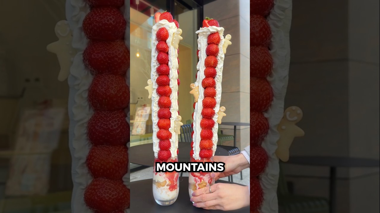 Japan has huge desserts 🍰 #japantourism #japan #japanthings #japanfood