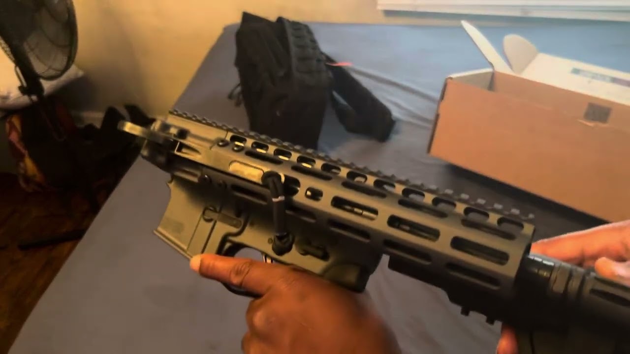 UNBOXING MY NEW FOLD AR MO BETTA 5.56 12.5” 