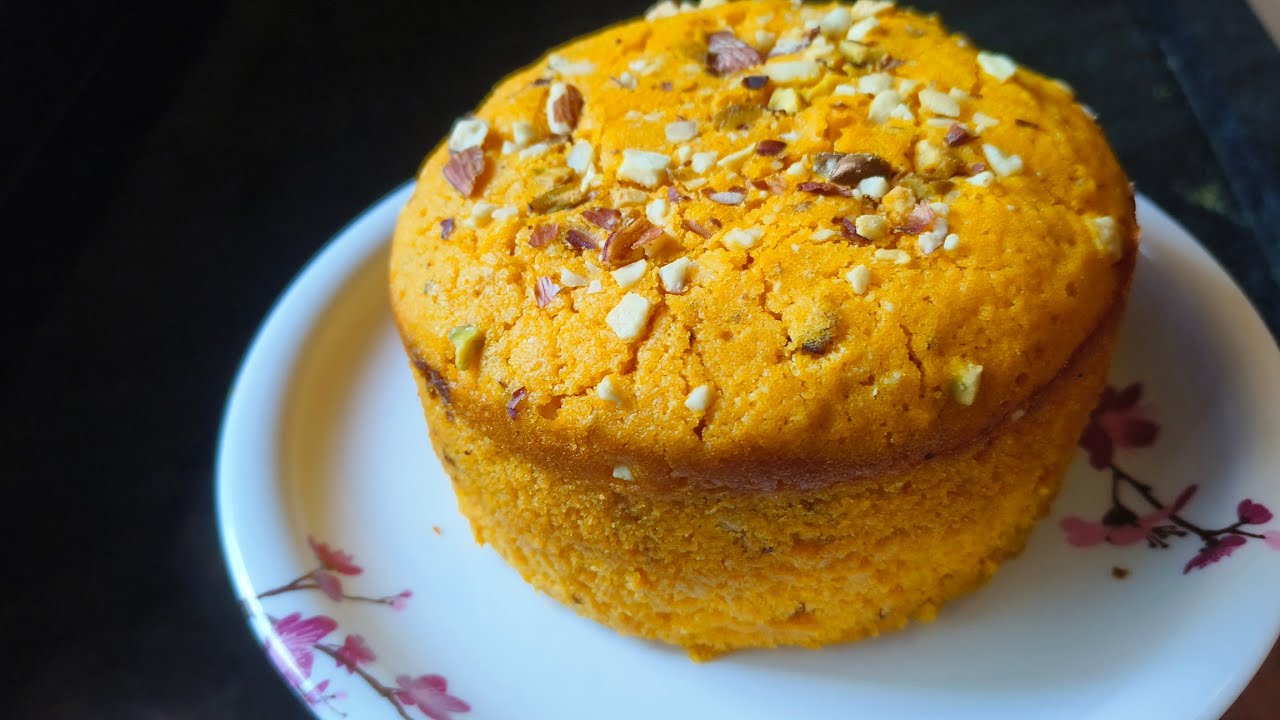 रविवार स्पेशल कस्टर्ड रवा केक अगदी सोप्या पद्धतीचा जगातील सगळ्यात सोपा केक@varshagaikwad-l8h 