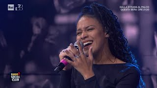 Video-Miniaturansicht von „Frances Alina Ascione con "Se stasera sono qui" - Radio2 Social Club 26/03/2024“