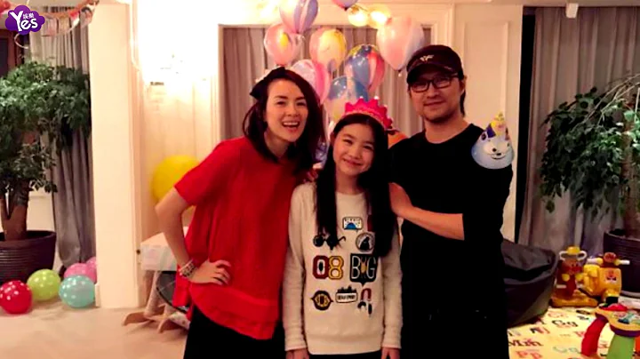 【3年前】章子怡与继女牵手逛商场 勾肩搭背亲密似姐妹 - 天天要闻