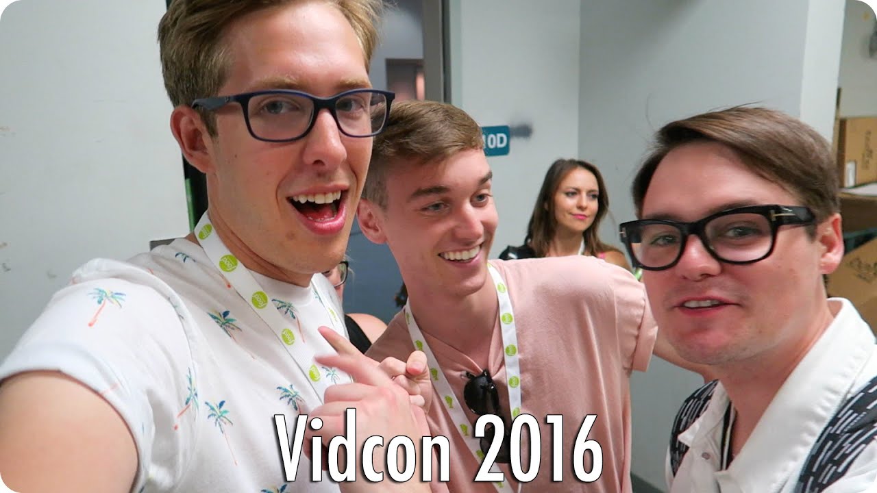 Evan Edinger Vidcon 2016 Panels and Parties! | Evan Edinger Travel Vlogs - YouTube