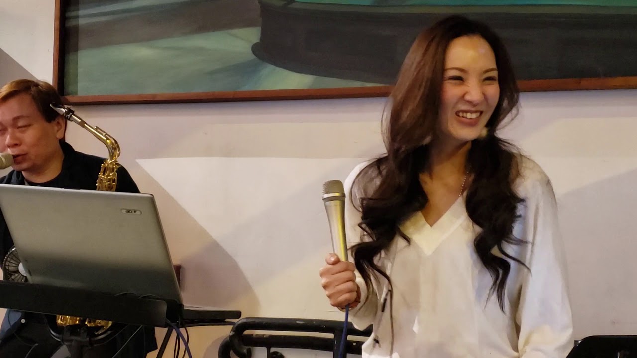 Zita Tse 謝凱珊 (2) Eternal Flame+只有情永在+誰令你❤痴+玻璃之情+心仍是泠+夢伴.  @Holly Brown Coffee D2,Two 30/01/2020