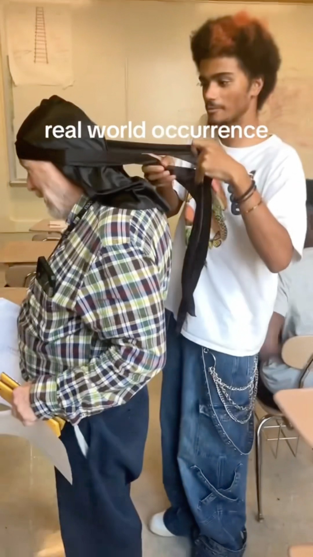 Bro getting teach right ?