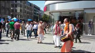 German + Indian = Hare Rama Hare Krishna