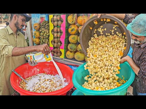 40 Years Old FRUIT CHAAT Making • FRUIT NINJA CUTTING SKILLS | Street Food Famous Fruit Chaat Wala