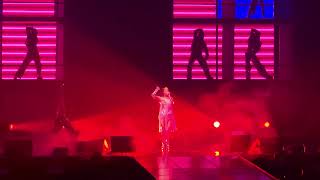 Uhm Jung Hwa (엄정화) - Watch me move (live in Seoul)