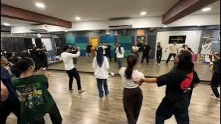 Download lagu Wany Hasrita x Afieq Syazwan - KUCUMA #AJL38 (Studio Rehearsal) #KOREOGRAFee