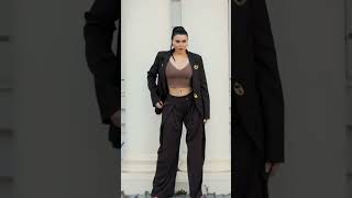 Husan E Jamla New Yosamin Davlatova Uzbek Tajik Hindi Pashto Remix Song 🖤🥰 New Mast Dance 🖤😍 #shorts