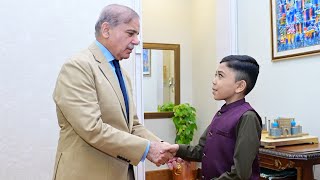 وزیراعظم شہباز شریف سے نوجوان کانٹینٹ کریئیٹر طلحہ احمد کی ملاقات