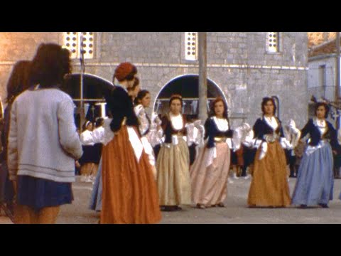 Βυτίνα 1970 - Μαθητική παρέλαση 25ης Μαρτίου