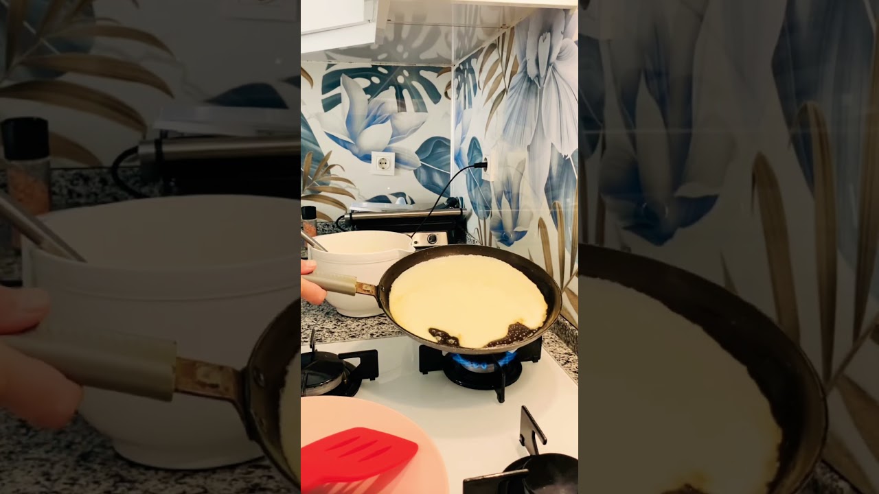 Asla Yırtılmayan Tam Ölçülü Krep Tarifi! 🥞 (En Pratik Kahvaltılık) Asla Yırtılmayan Tam Ölçülü Krep Tarifi! 🥞 (En Pratik Kahvaltılık)